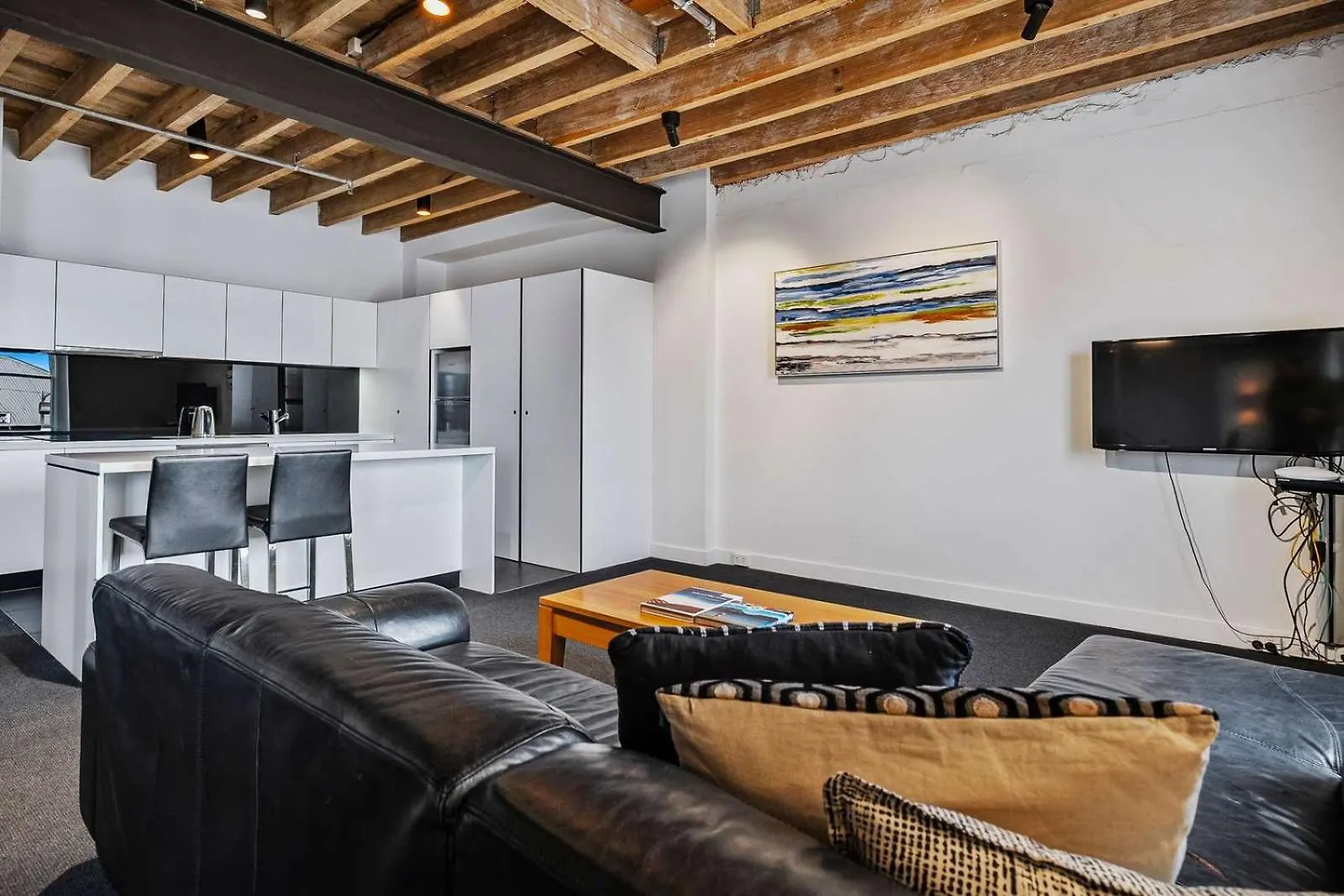 Gibson Mill Waterfront Warehouse Apartment - 101 Hobart
