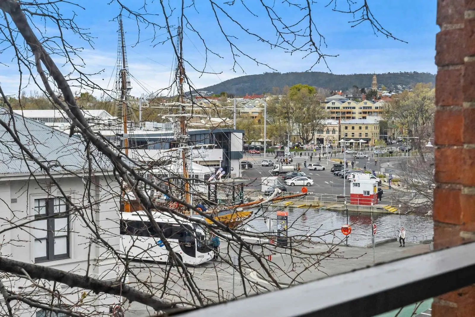 Gibson Mill Waterfront Warehouse Apartment - 101 Hobart